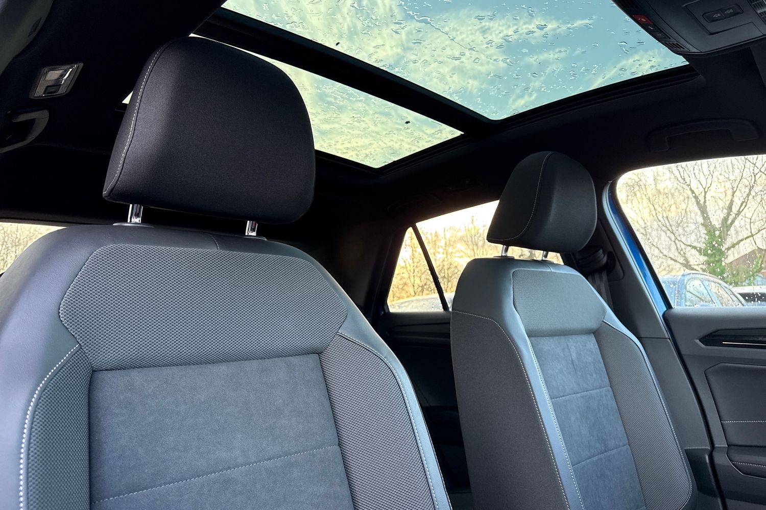 Used Volkswagen T-Roc 2025 for sale - 76985290: Photo 23