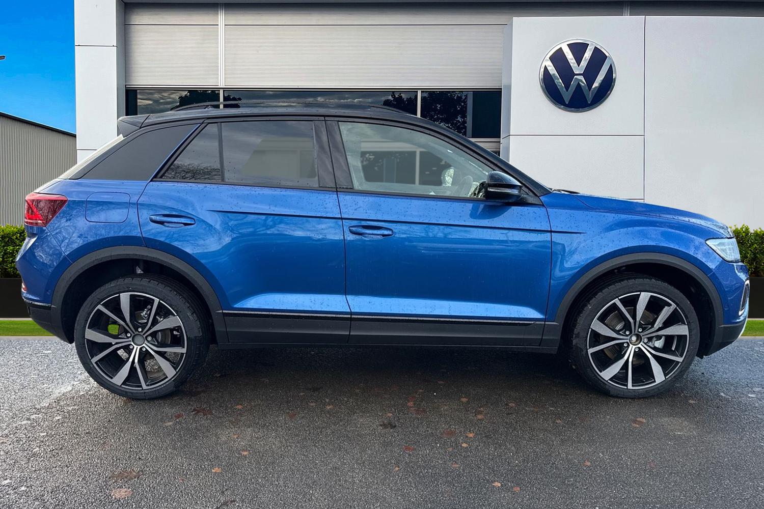 Used Volkswagen T-Roc 2025 for sale - 76985290: Photo 3