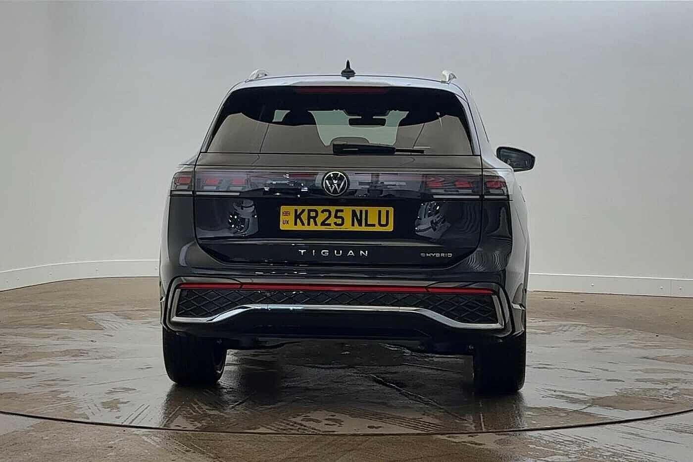 Used Volkswagen Tiguan 2025 for sale - 77608198: Photo 8