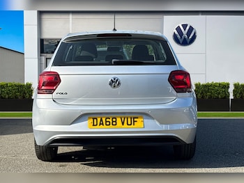 Used Volkswagen Polo 2018 for sale - 78189678: Photo