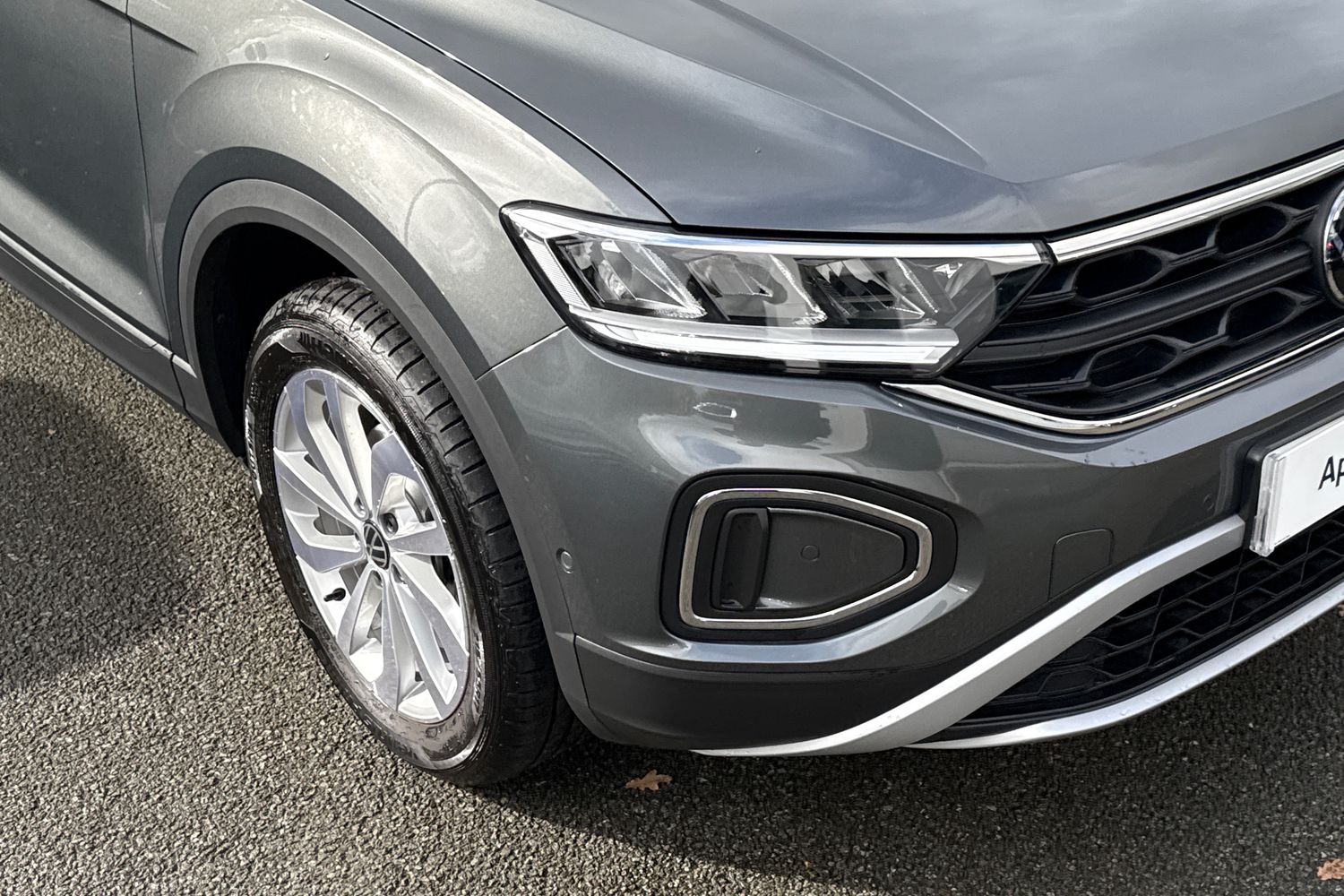 Used Volkswagen T-Roc 2025 for sale - 76324049: Photo 8