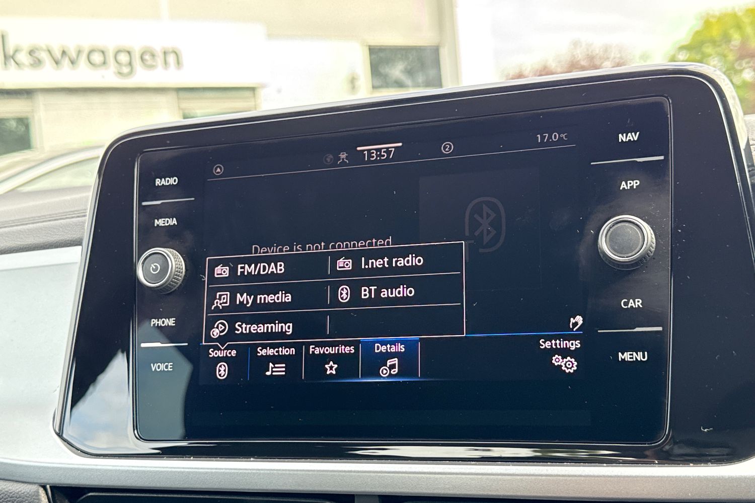 Used Volkswagen T-Roc 2023 for sale - 76119884: Photo 26