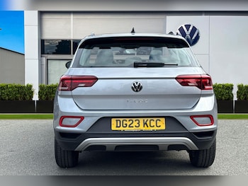 Used Volkswagen T-Roc 2023 for sale - 76119884: Photo 4