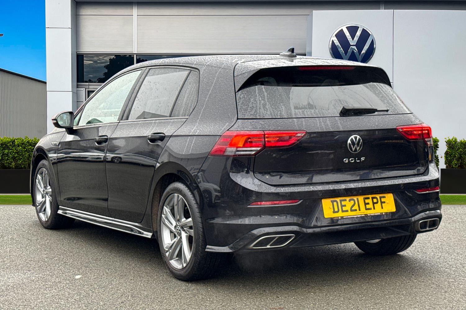 Used Volkswagen Golf 2021 for sale - 77135439: Photo 2