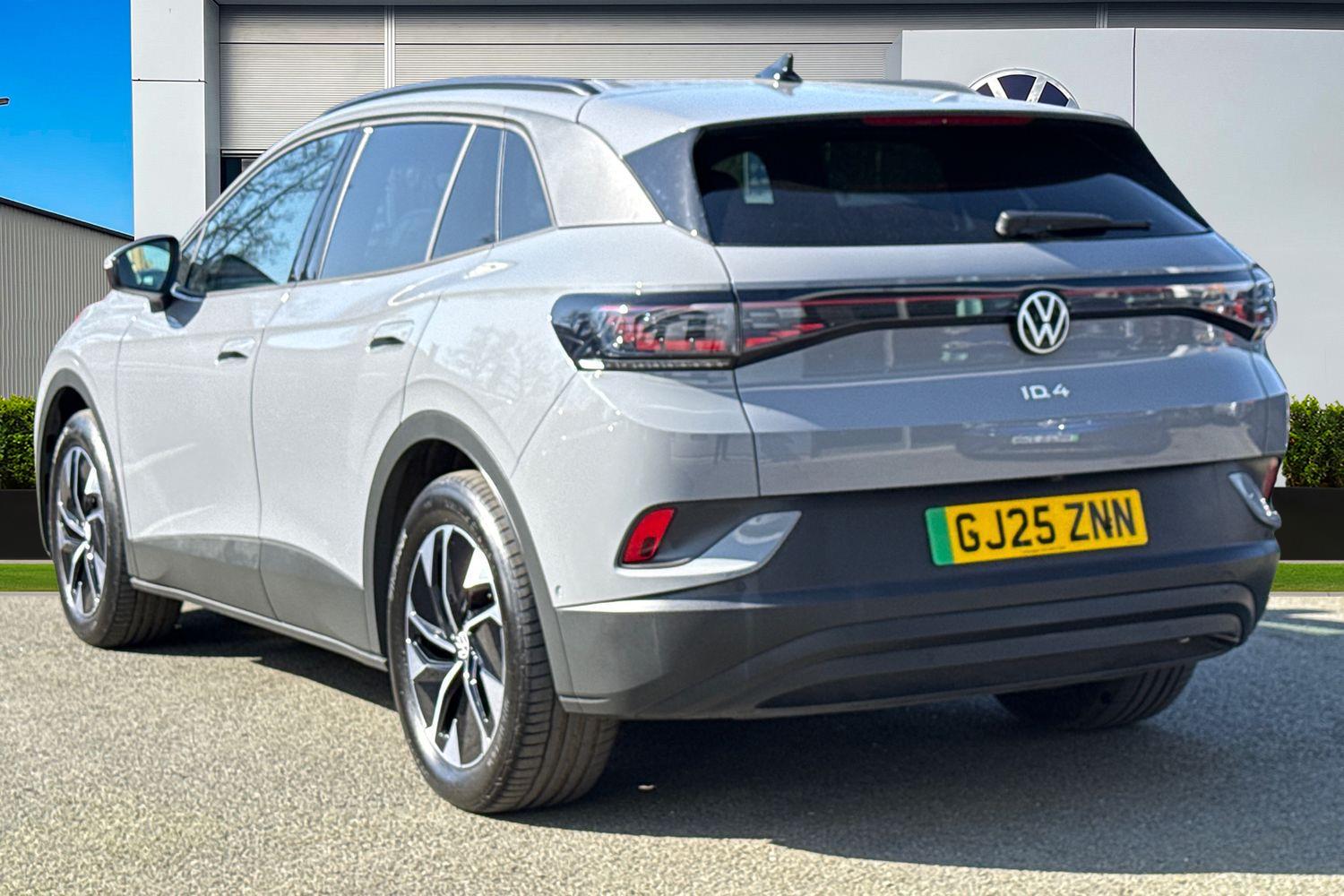 Used Volkswagen ID.4 2025 for sale - 77935649: Photo 2