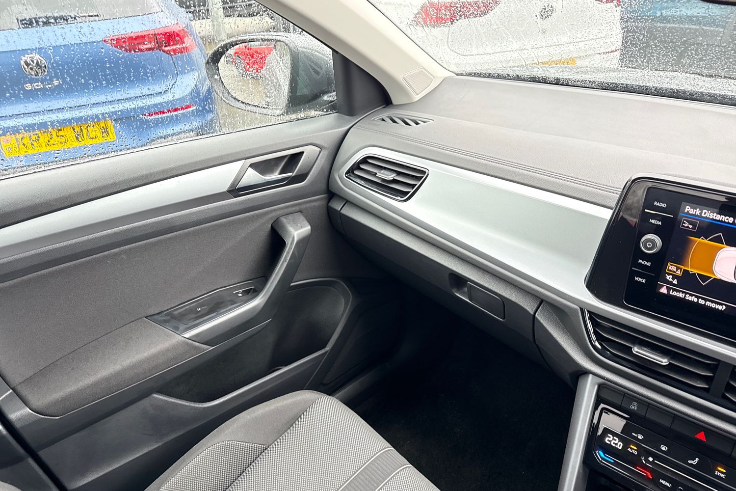 Used Volkswagen T-Roc 2025 for sale - 77728769: Photo 20