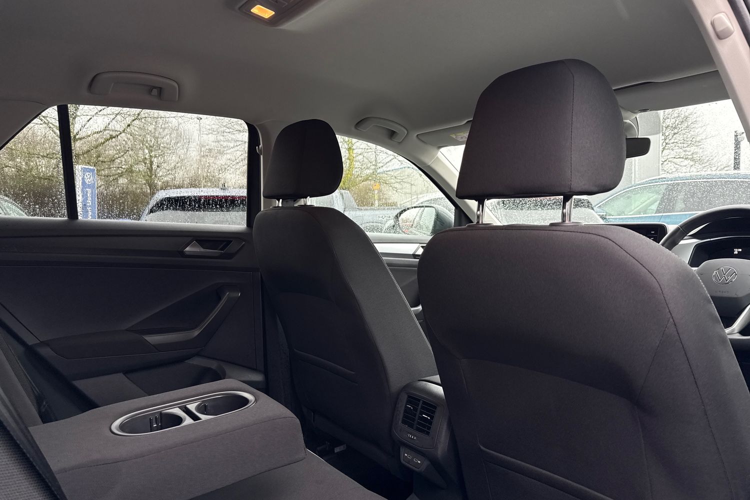 Used Volkswagen T-Roc 2025 for sale - 77728769: Photo 34