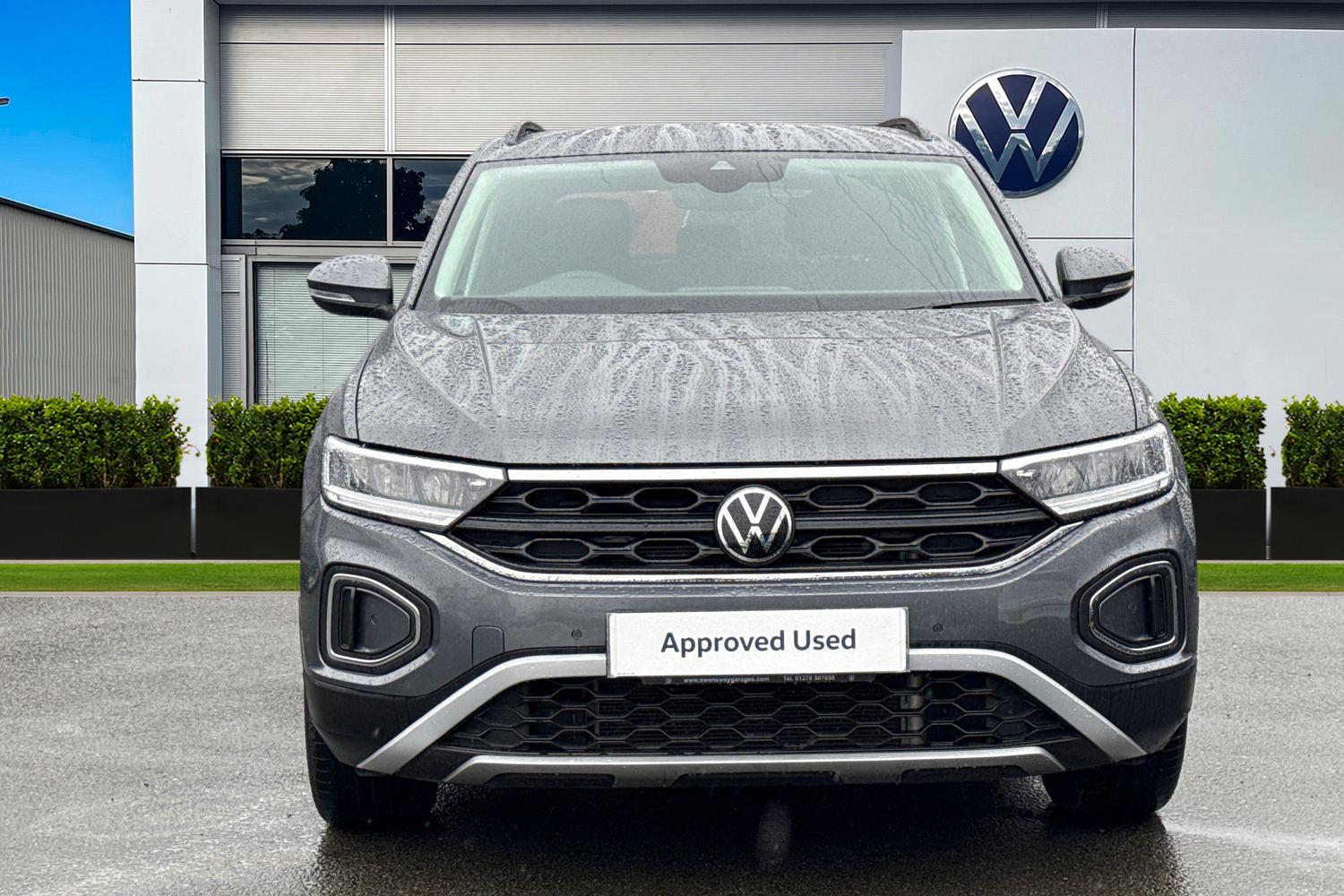 Used Volkswagen T-Roc 2025 for sale - 77728769: Photo 6