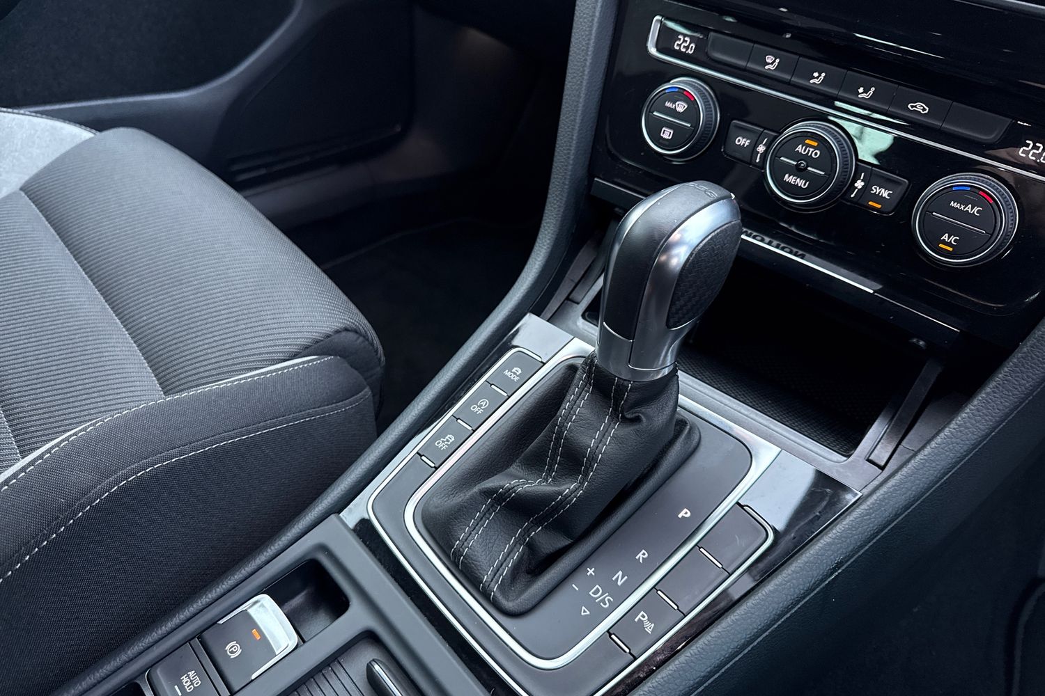 Used Volkswagen Golf 2015 for sale - 76519983: Photo 23