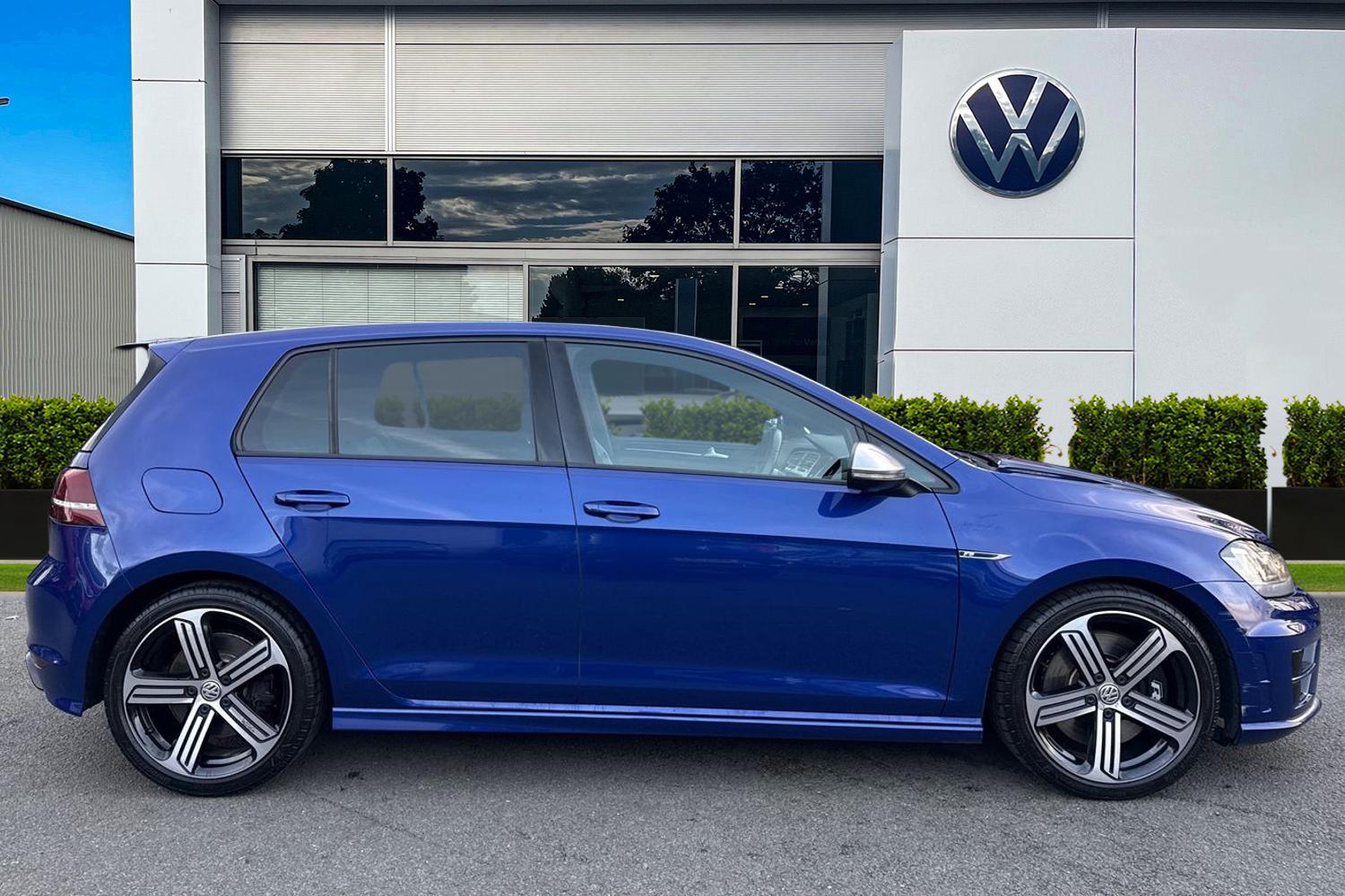 Used Volkswagen Golf 2015 for sale - 76519983: Photo 3