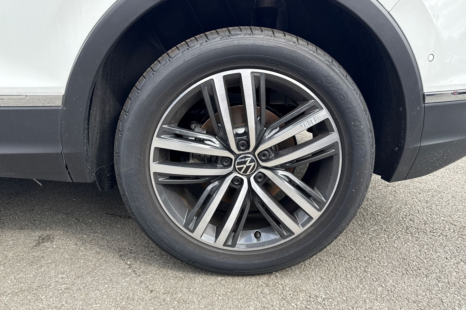 Used Volkswagen Tiguan 2025 for sale - 76718456: Photo 12