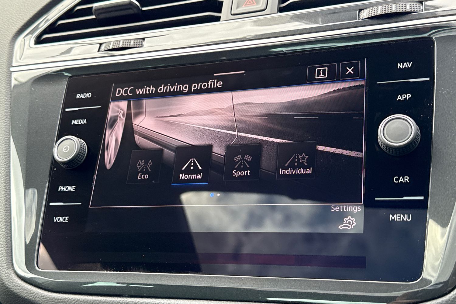 Used Volkswagen Tiguan 2025 for sale - 76718456: Photo 35