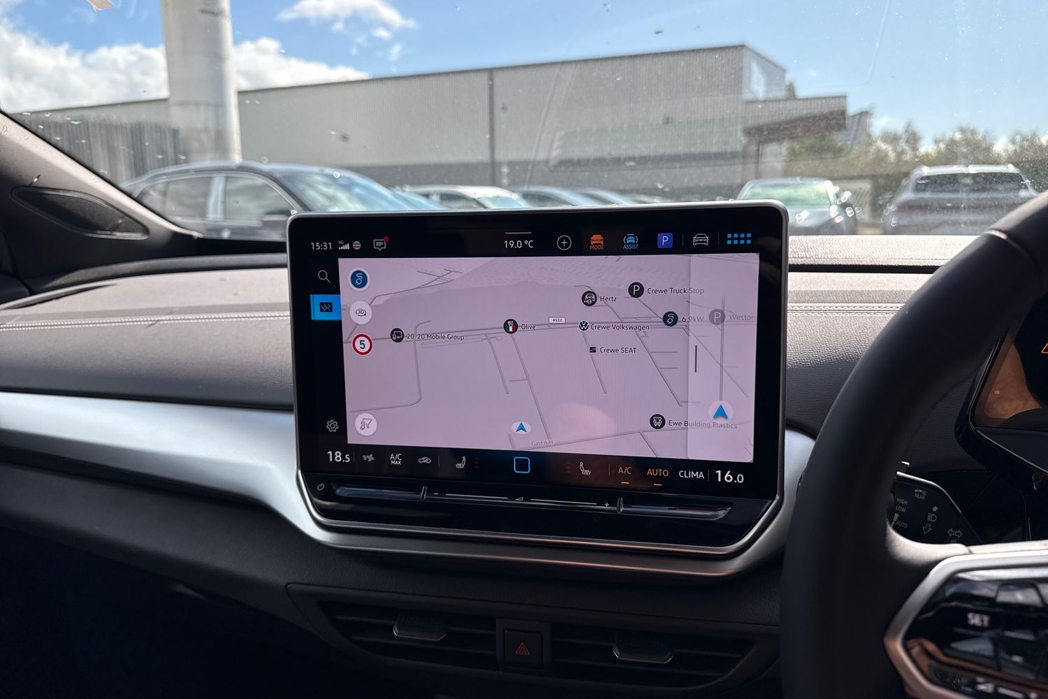 Used Volkswagen ID.4 2025 for sale - 76421360: Photo 16