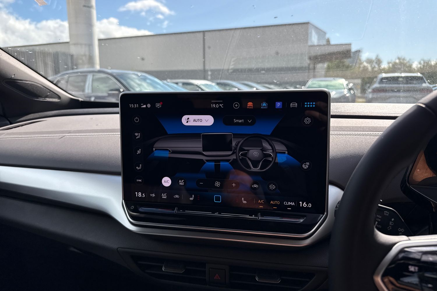 Used Volkswagen ID.4 2025 for sale - 76421360: Photo 21