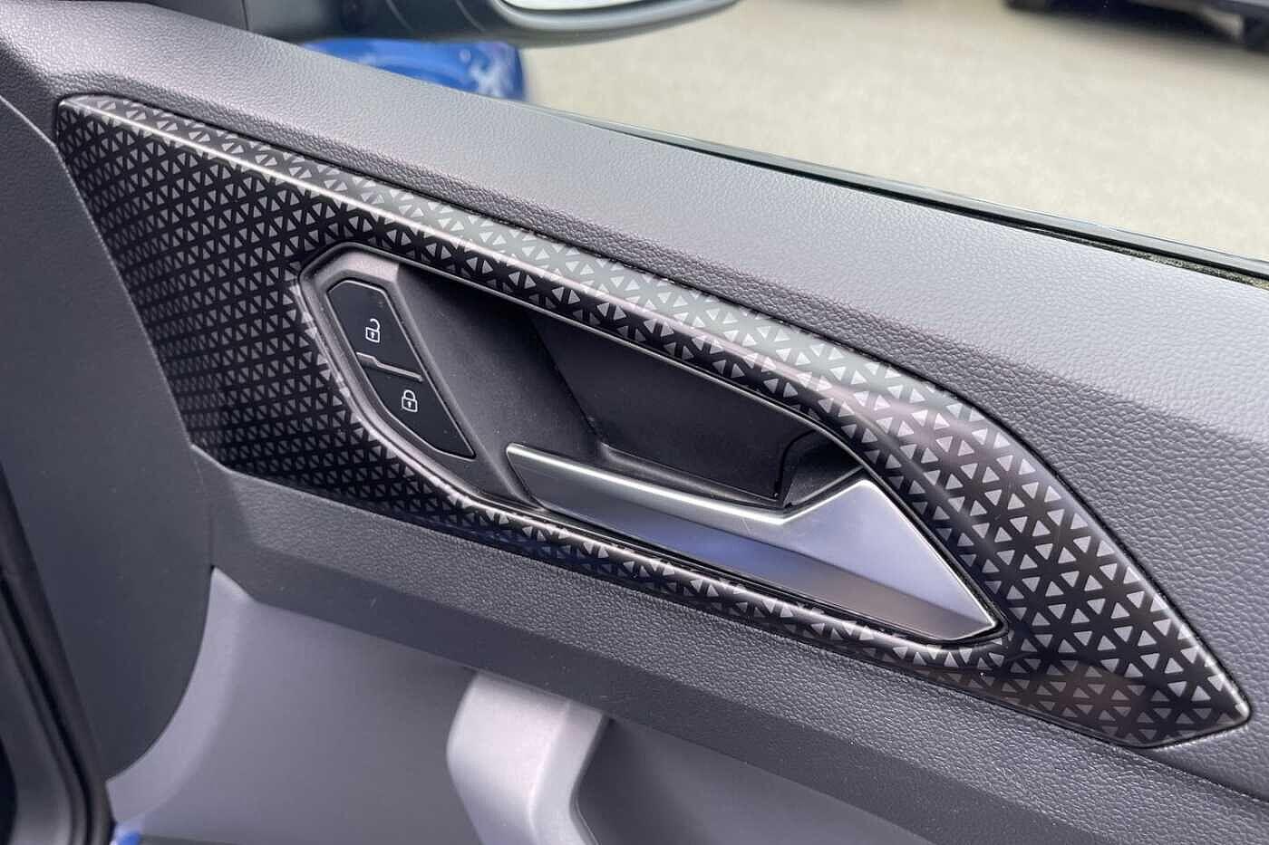 Used Volkswagen T-Cross 2020 for sale - 78060825: Photo 18