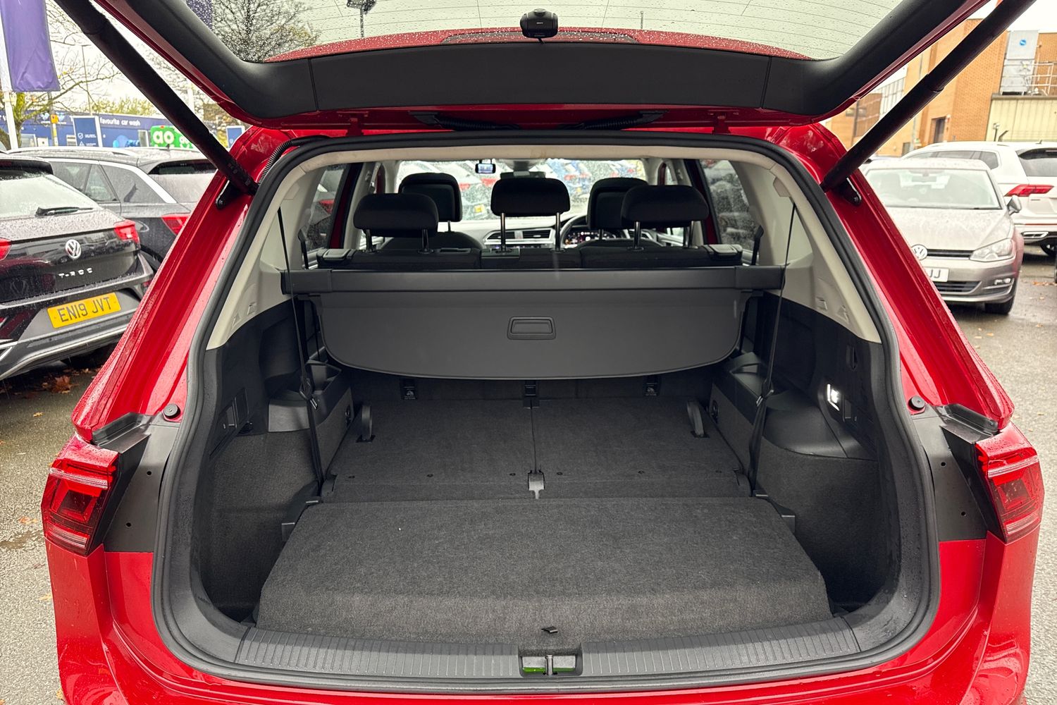 Used Volkswagen Tiguan Allspace 2023 for sale - 76564741: Photo 7