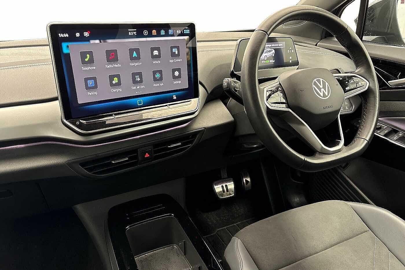 Used Volkswagen ID.4 2025 for sale - 77897693: Photo 2