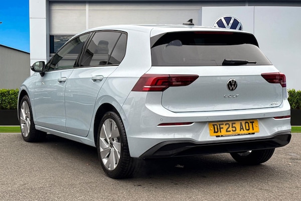 Used Volkswagen Golf 2025 for sale - 76257075: Photo 2