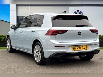 Used Volkswagen Golf 2025 for sale - 76257075: Photo 2