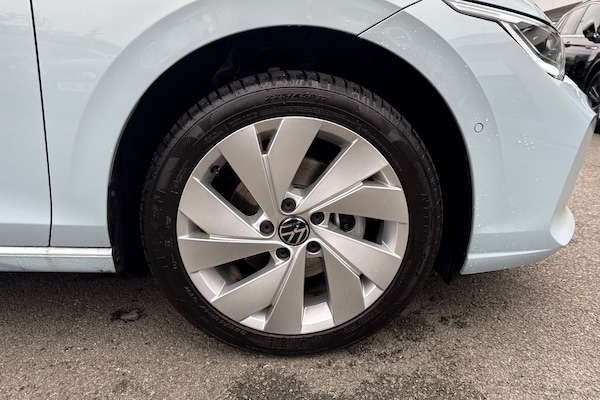 Used Volkswagen Golf 2025 for sale - 76257075: Photo 9