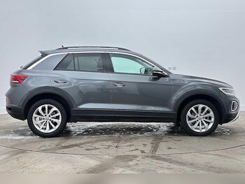 Used Volkswagen T-Roc 2025 for sale - 78594274: Photo