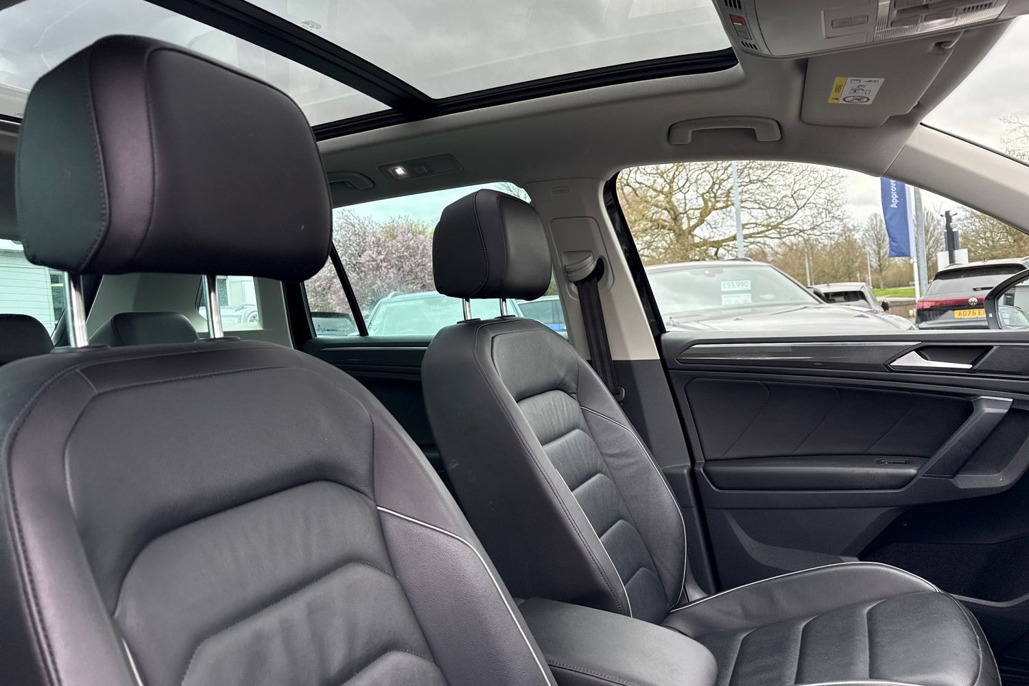 Used Volkswagen Tiguan 2021 for sale - 77820261: Photo 24