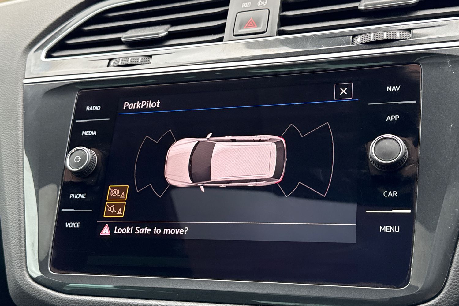 Used Volkswagen Tiguan 2021 for sale - 77820261: Photo 31