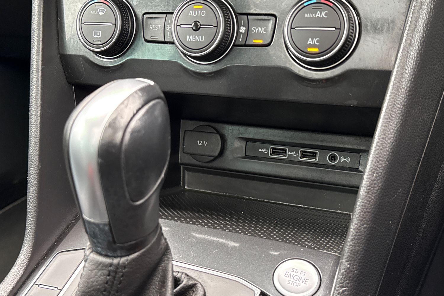 Used Volkswagen Tiguan 2021 for sale - 77820261: Photo 36