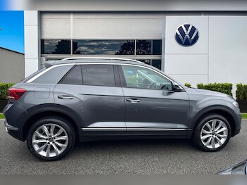 Used Volkswagen T-Roc 2021 for sale - 78078976: Photo