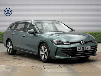 Used Volkswagen Passat 2025 for sale - 78925610: Photo