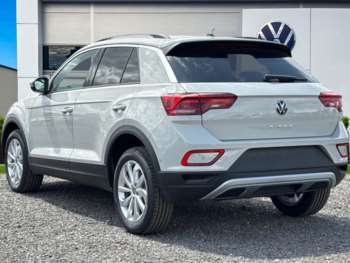 Used Volkswagen T-Roc 2025 for sale - 74646257: Photo