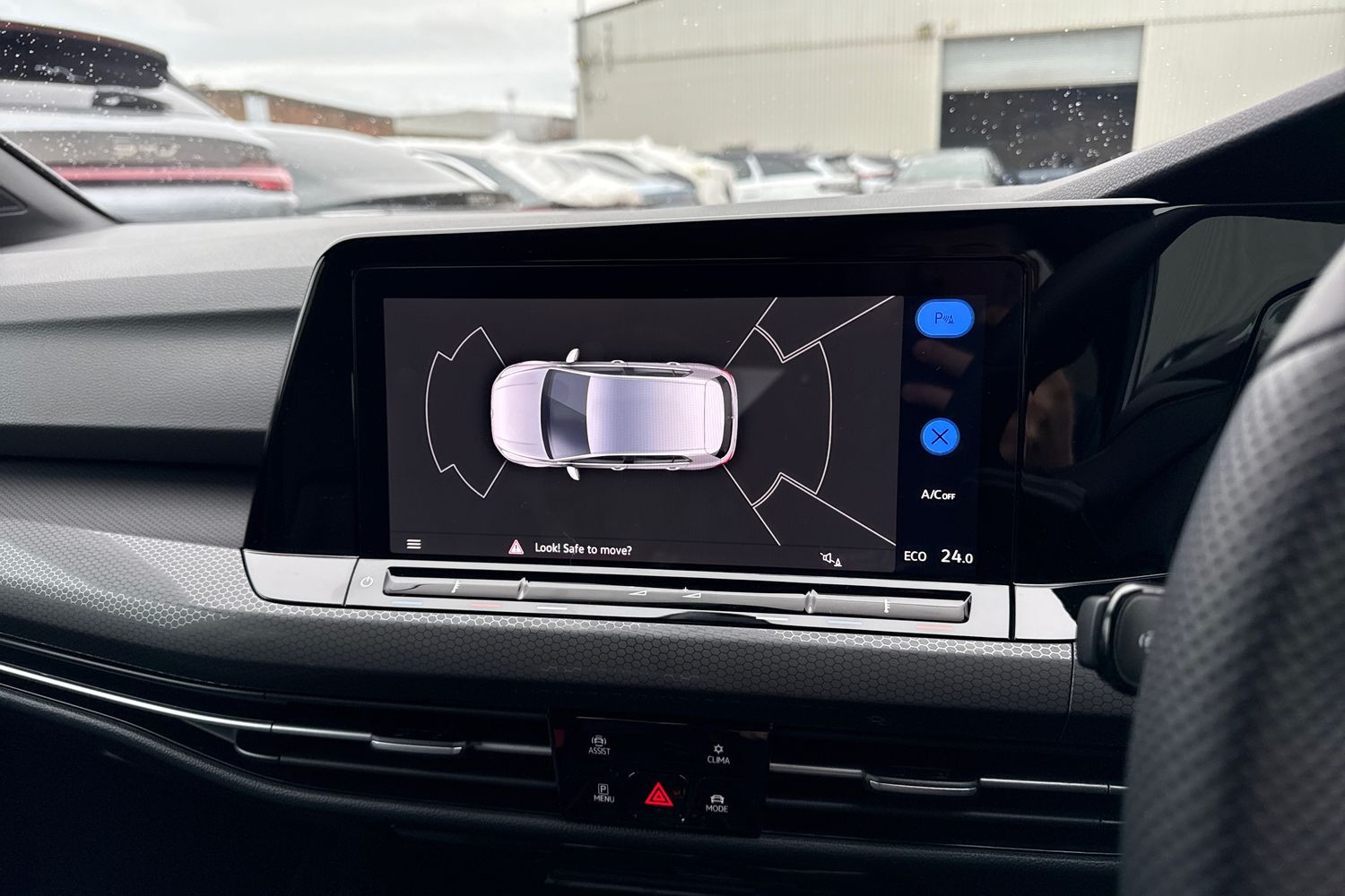 Used Volkswagen Golf 2025 for sale - 77742255: Photo 35