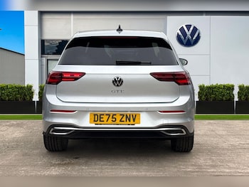 Used Volkswagen Golf 2025 for sale - 77742255: Photo