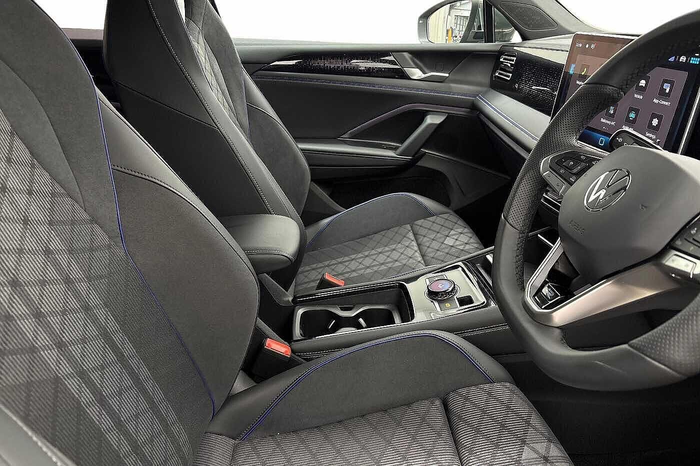 Used Volkswagen Tiguan 2025 for sale - 77879160: Photo 11