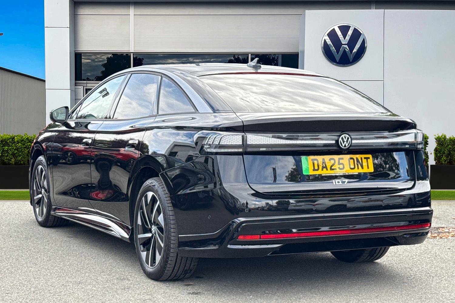 Used Volkswagen ID7 2025 for sale - 76022869: Photo 2