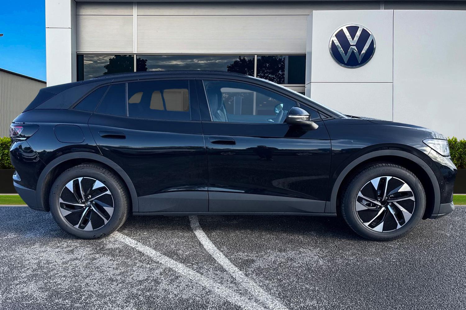 Used Volkswagen ID.4 2025 for sale - 76711819: Photo 3