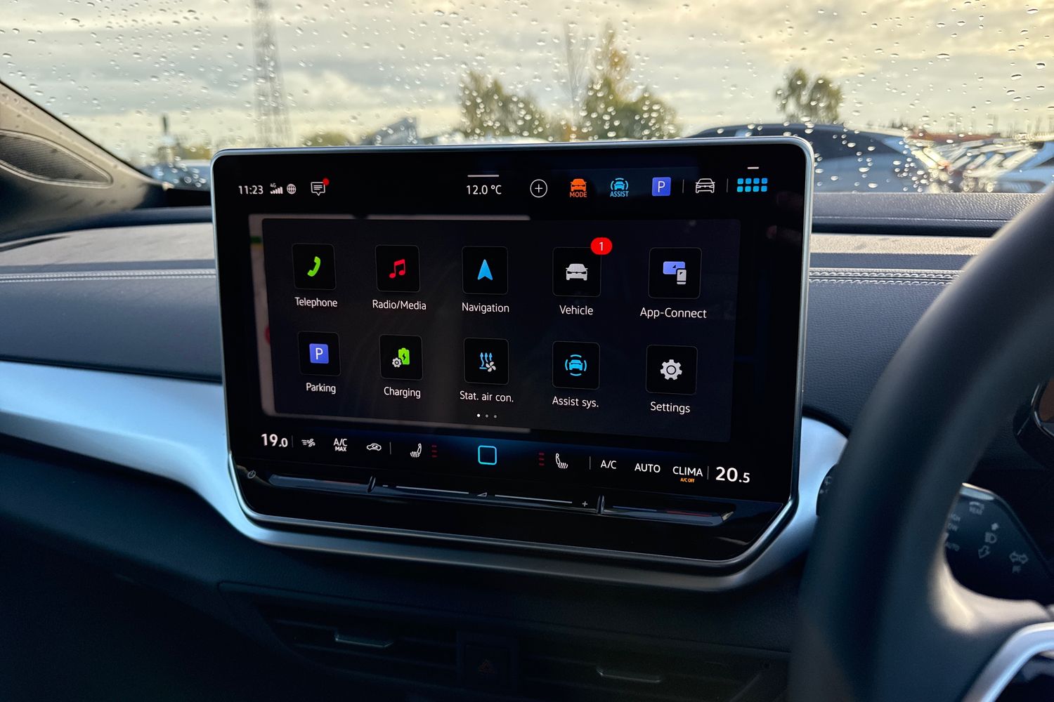 Used Volkswagen ID.4 2025 for sale - 76711819: Photo 36