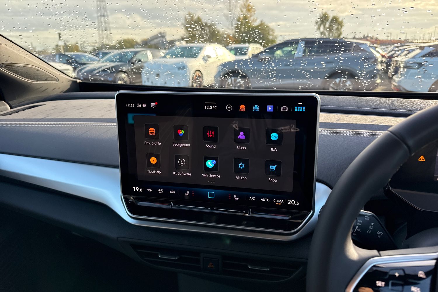 Used Volkswagen ID.4 2025 for sale - 76711819: Photo 37