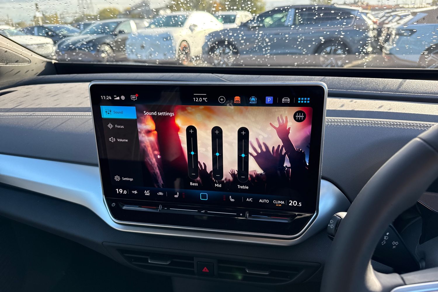 Used Volkswagen ID.4 2025 for sale - 76711819: Photo 50