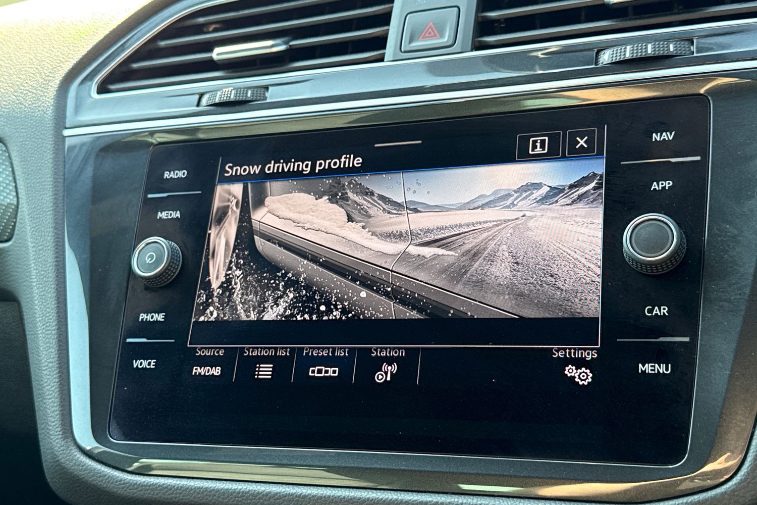 Used Volkswagen Tiguan 2023 for sale - 77961413: Photo 33