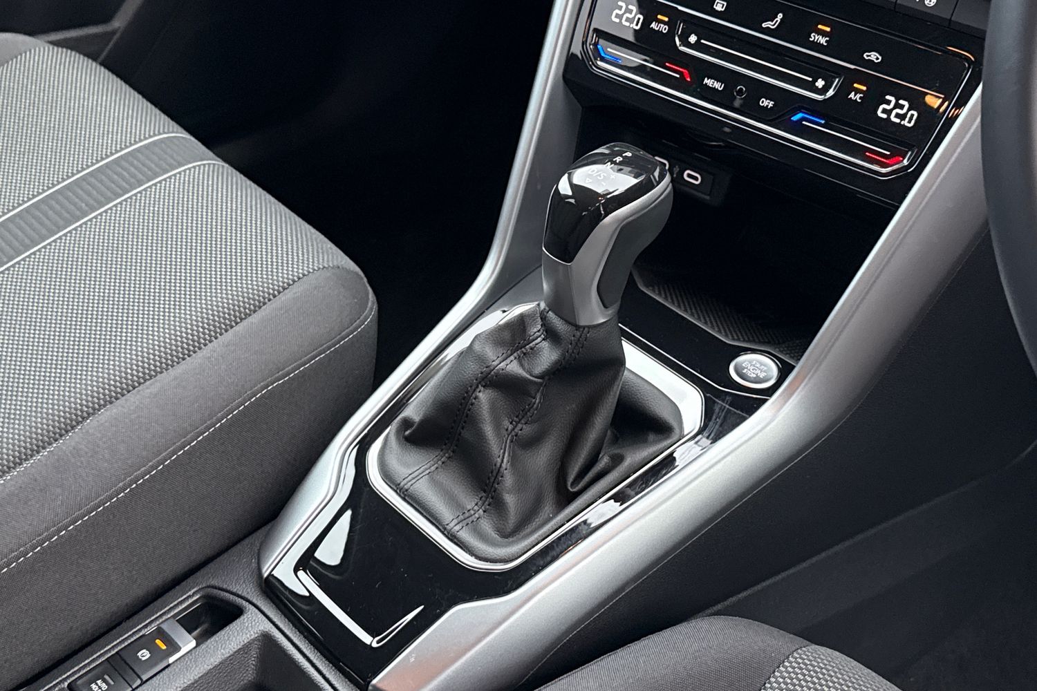 Used Volkswagen T-Roc 2025 for sale - 76876103: Photo 23