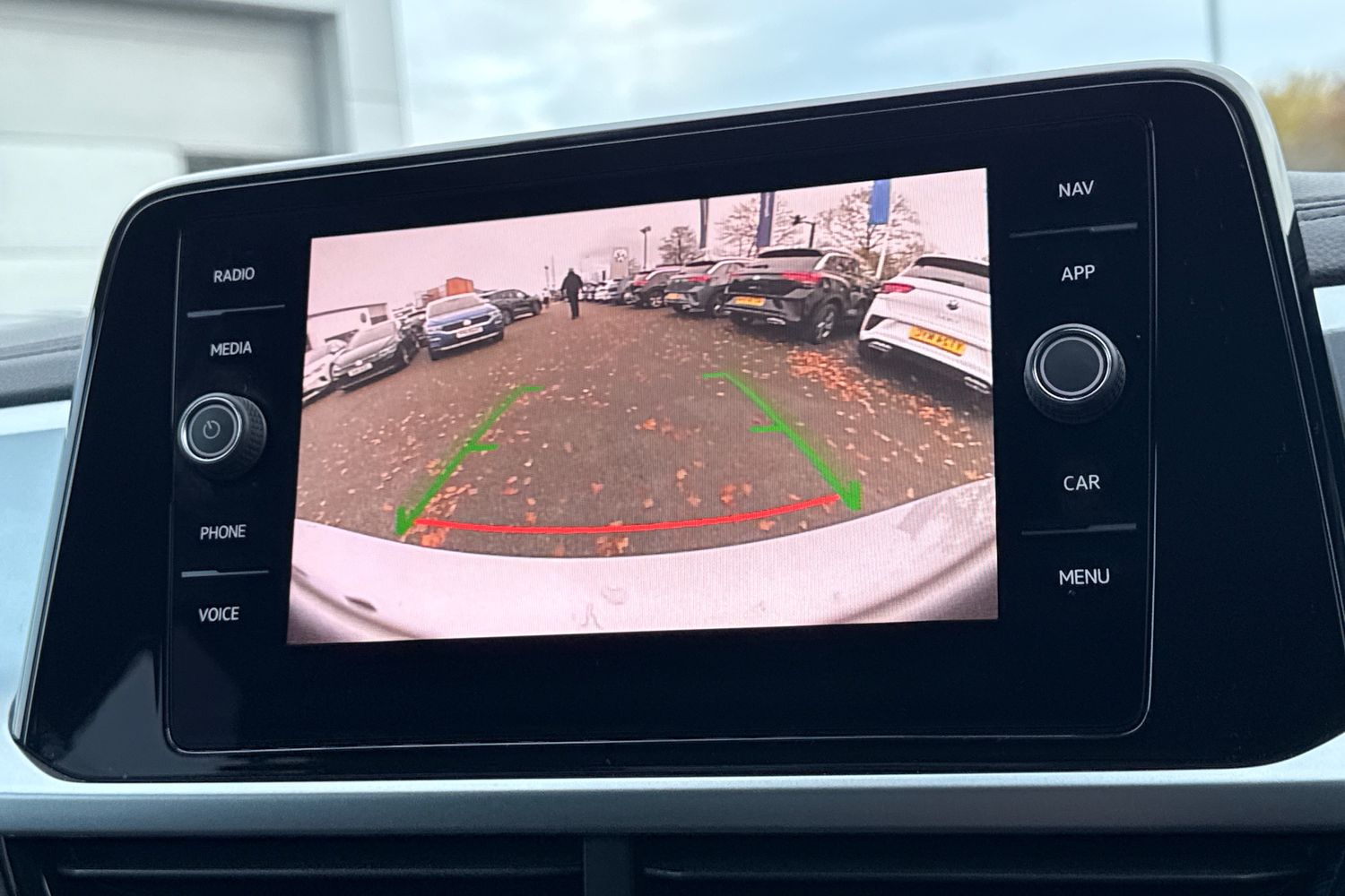 Used Volkswagen T-Roc 2025 for sale - 76876103: Photo 32