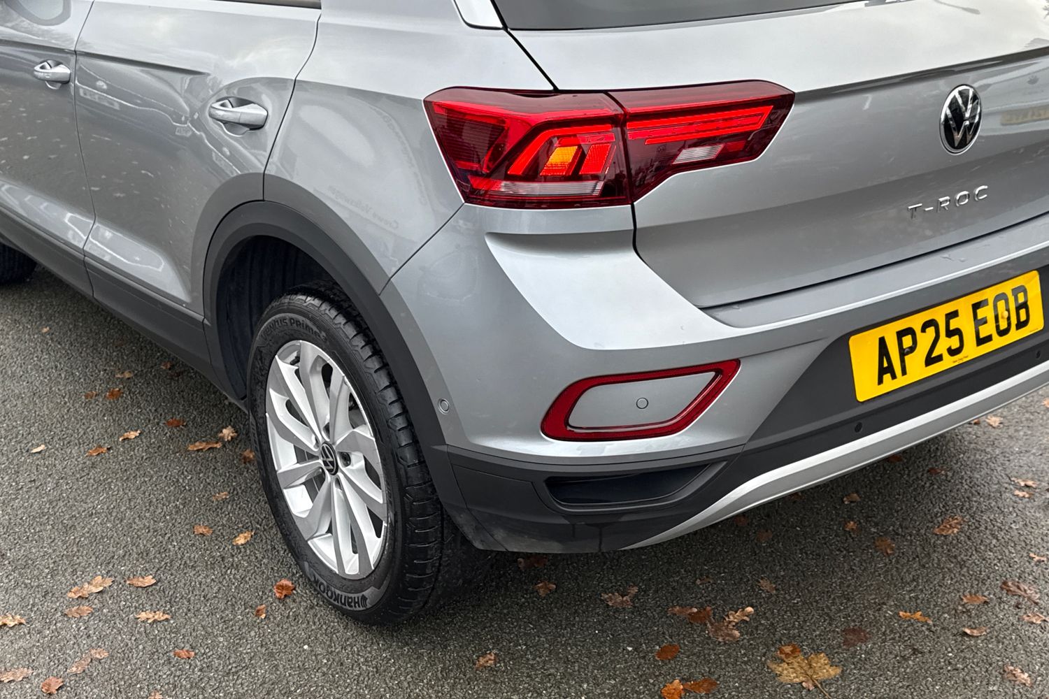 Used Volkswagen T-Roc 2025 for sale - 76876103: Photo 8