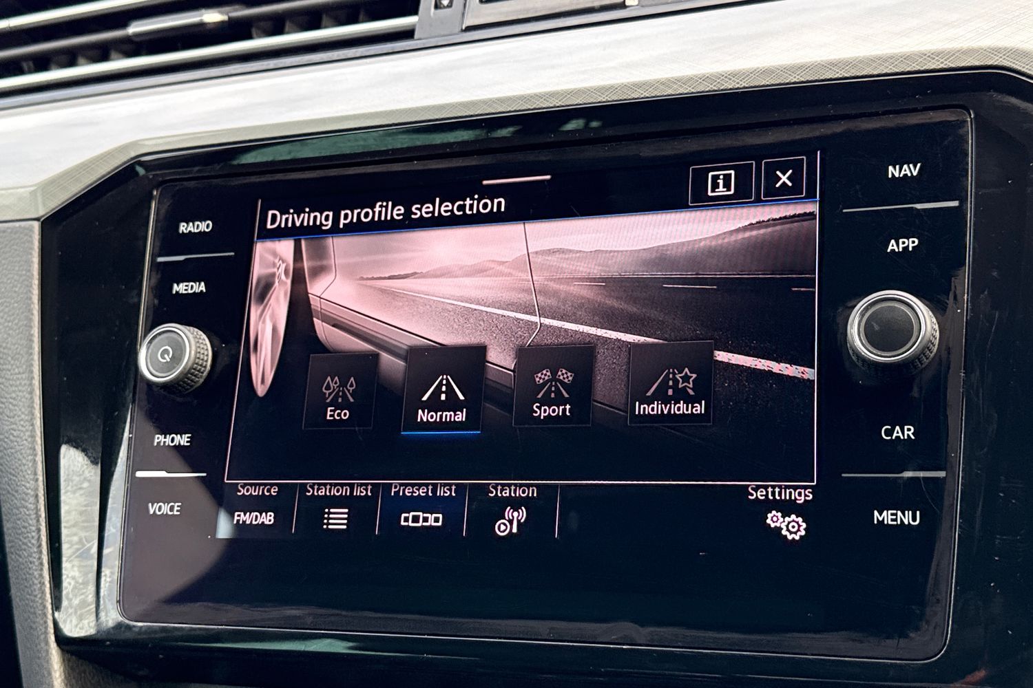 Used Volkswagen Passat 2020 for sale - 78029415: Photo 32