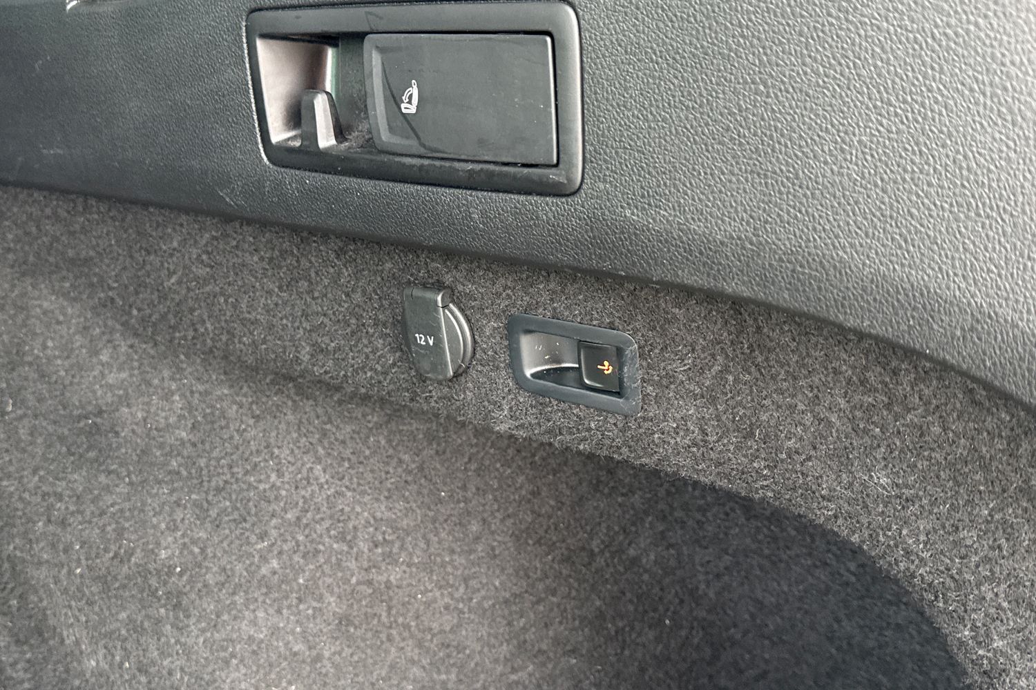 Used Volkswagen Passat 2020 for sale - 78029415: Photo 37