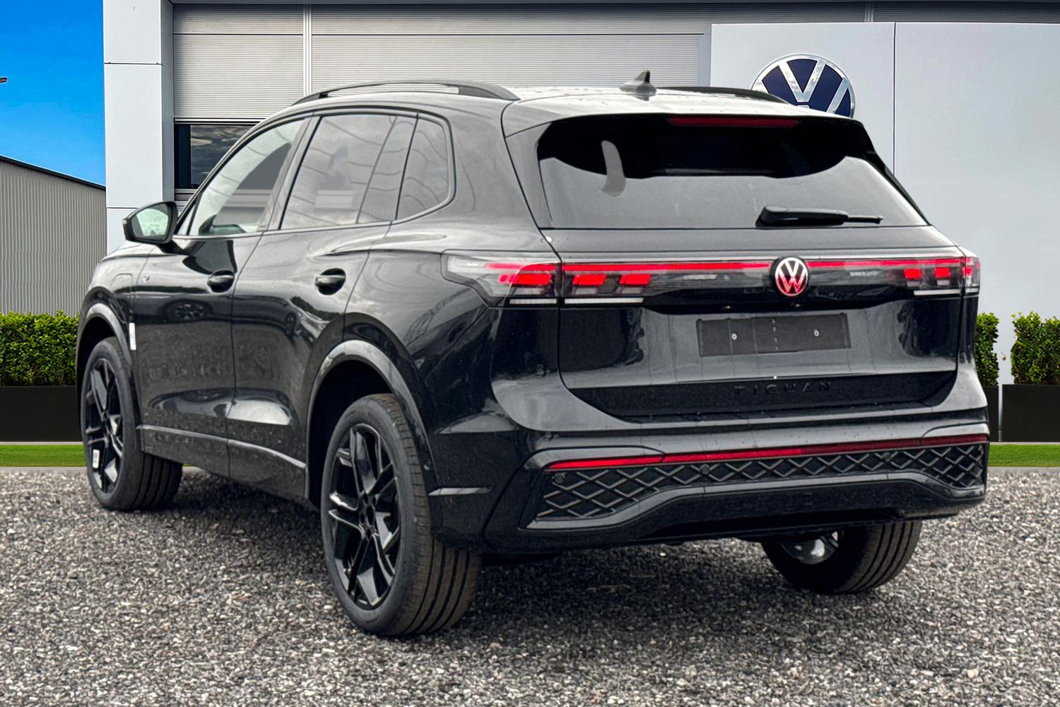 Used Volkswagen Tiguan 2025 for sale - 76495449: Photo 2