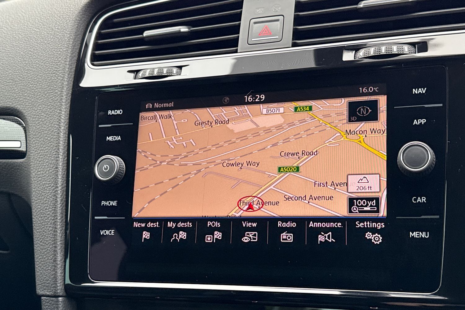 Used Volkswagen Golf 2017 for sale - 76502856: Photo 16