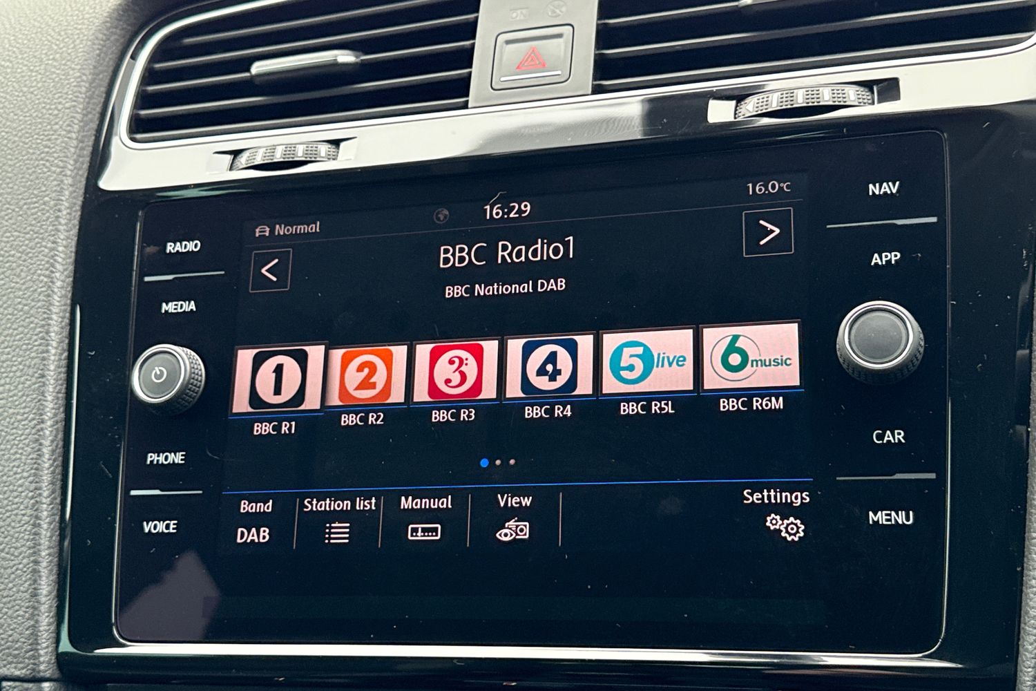 Used Volkswagen Golf 2017 for sale - 76502856: Photo 27