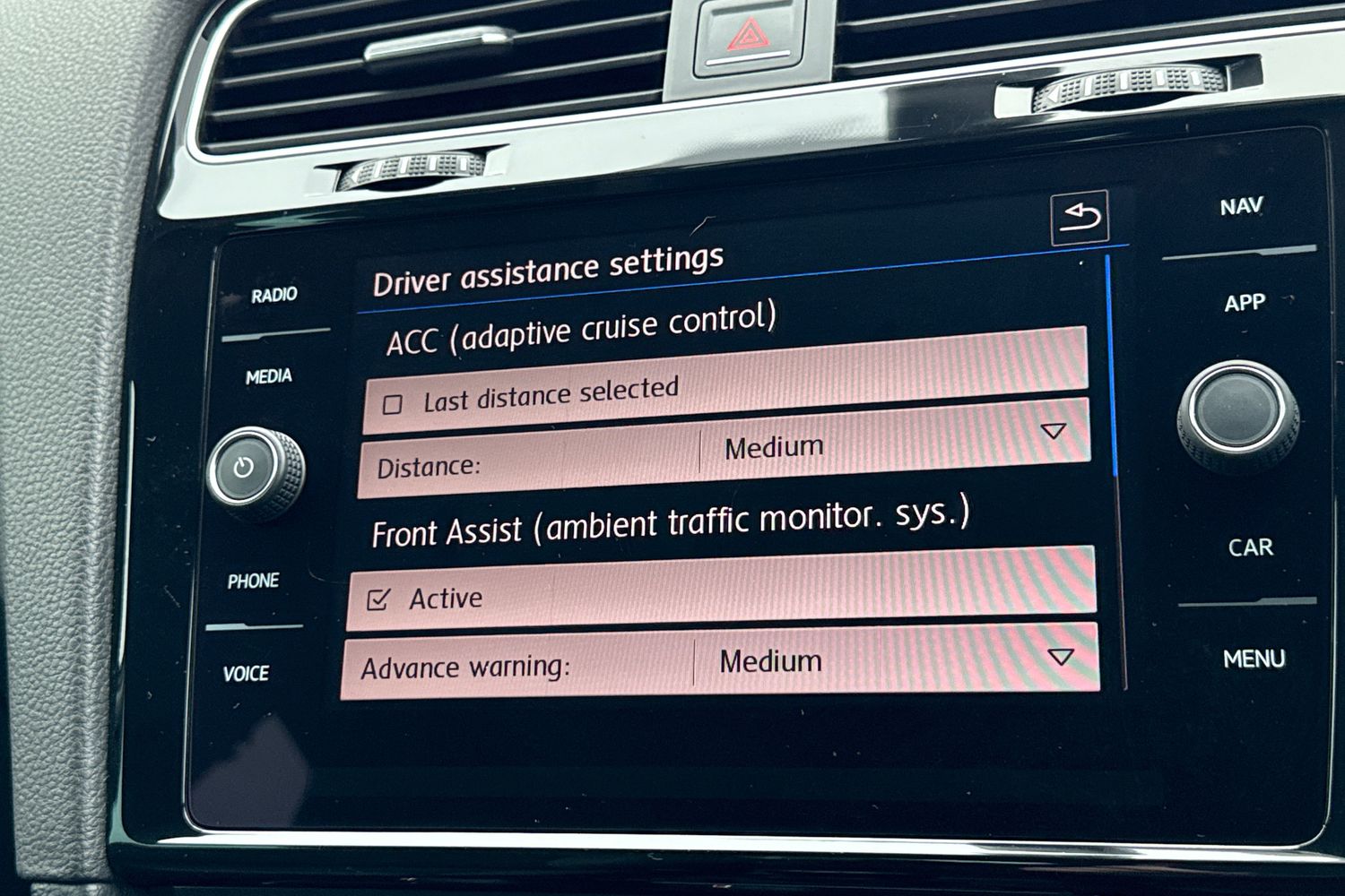 Used Volkswagen Golf 2017 for sale - 76502856: Photo 30