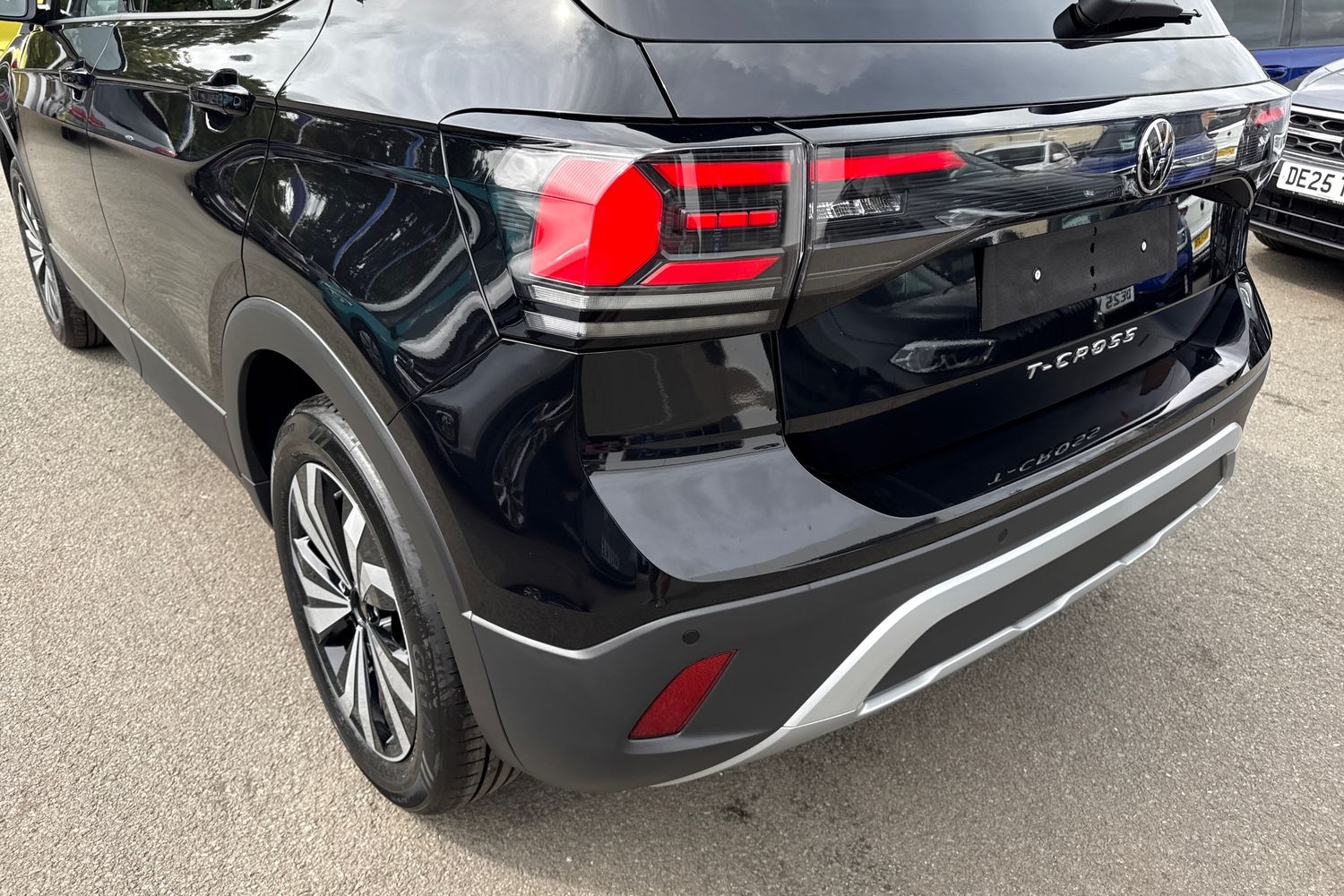 Used Volkswagen T-Cross 2025 for sale - 76421354: Photo 7